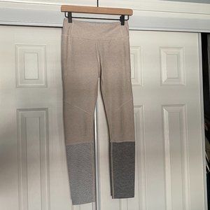 Outdoor Voices Oatmeal Dipped Warm Up 7/8 Leggings Size Small